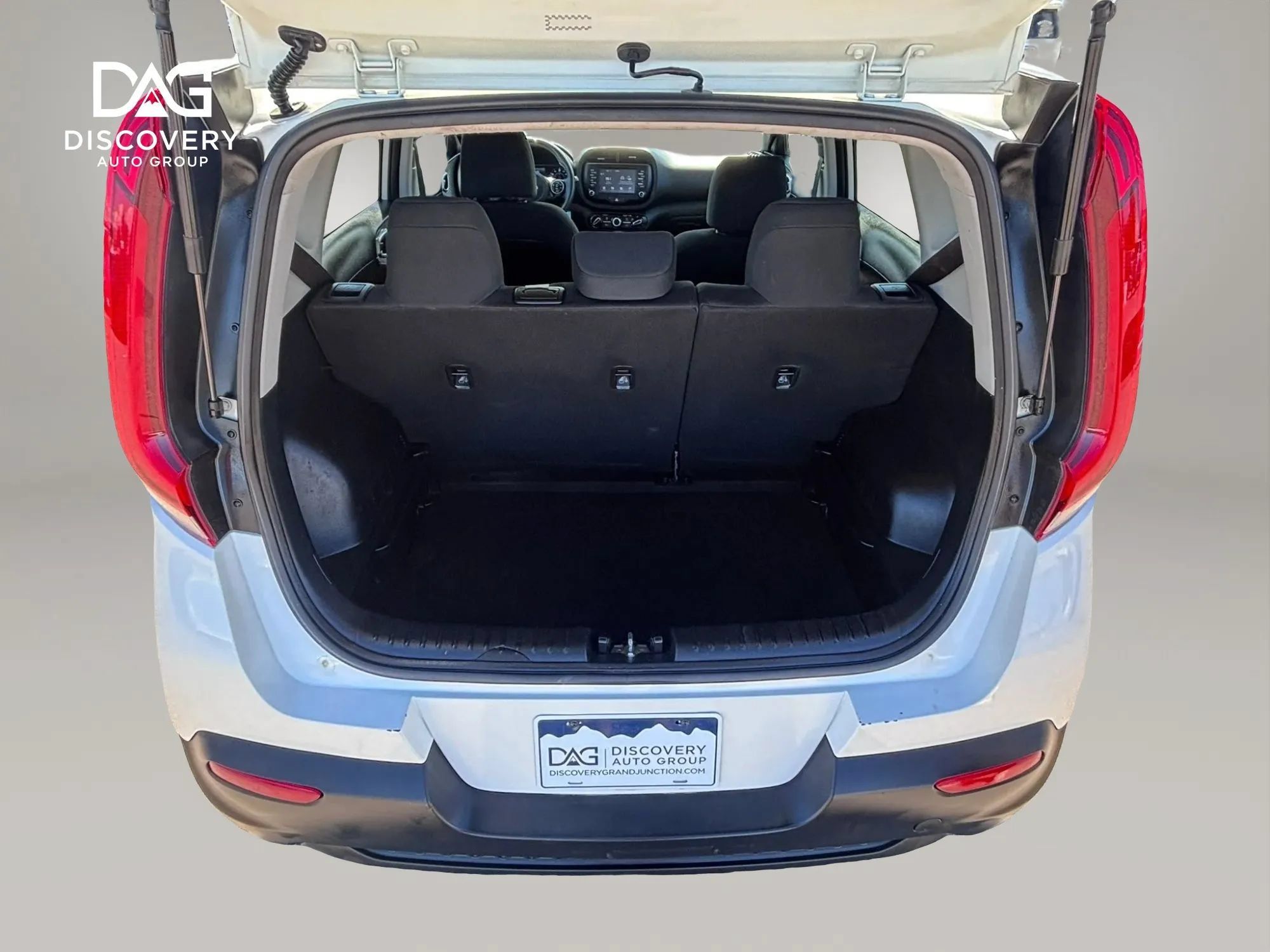 Used 2021 Kia Soul LX FWD image 7
