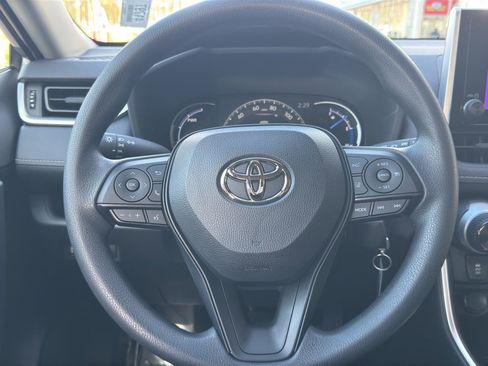 New 2025 Toyota RAV4 LE image 27