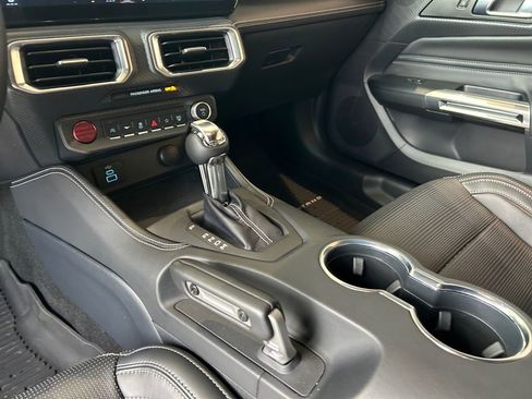 Used 2025 Ford Mustang GT Premium w/ GT Performance Package RWD image 36