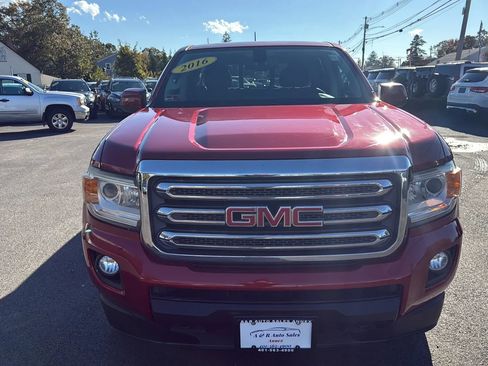 Used 2016 GMC Canyon SLE w/ SLE Convenience Package image 2