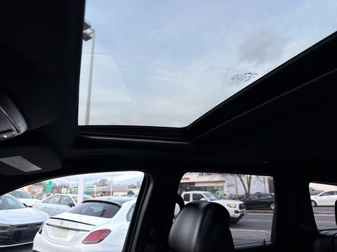 Used 2016 Jeep Grand Cherokee Limited image 59