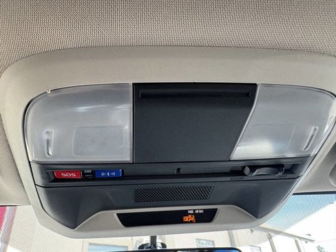 Used 2018 Subaru Crosstrek 2.0i Limited w/ Popular Package #2 image 13