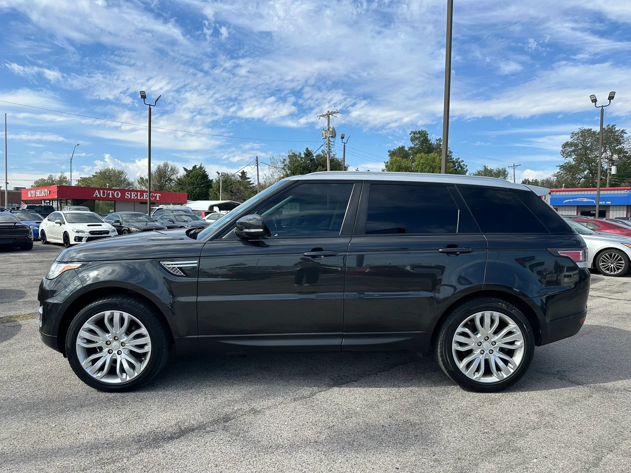 Used 2014 Land Rover Range Rover Sport HSE AWD/4WD image 33