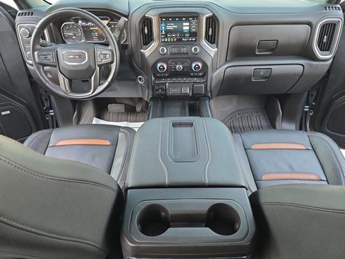 Used 2022 GMC Sierra 1500 AT4 w/ AT4 Premium Package image 9