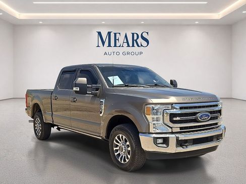 Used 2022 Ford F250 Lariat w/ Lariat Value Package RWD image 7