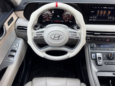 Used 2023 Hyundai Palisade Limited AWD/4WD image 15
