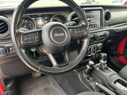 Used 2022 Jeep Gladiator Sport image 14