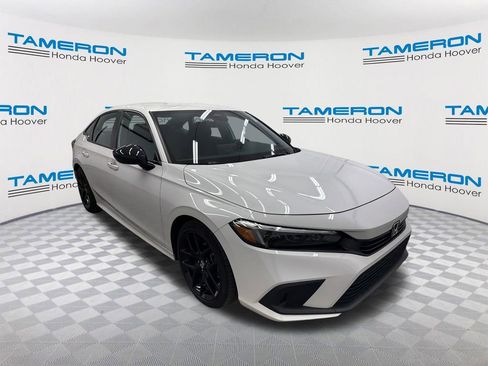 Used 2023 Honda Civic Sport image 7