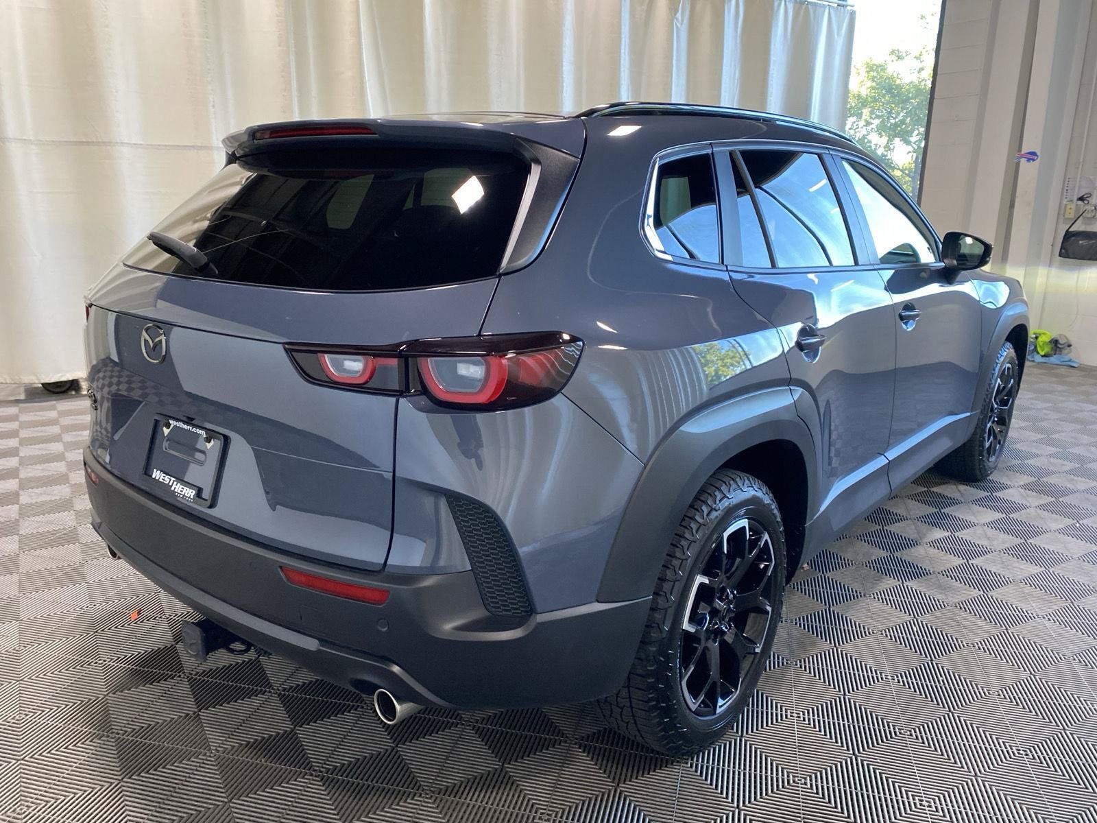 Certified 2026 MAZDA CX-50 Meridian Edition w/ Cargo Package AWD/4WD image 7