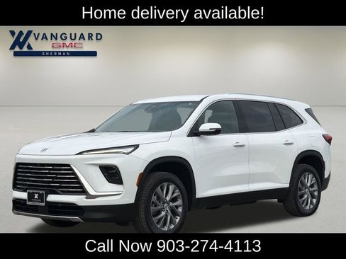 Used 2025 Buick Enclave Preferred AWD/4WD image 3