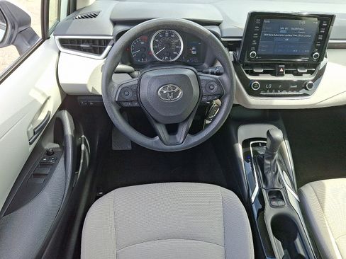 Certified 2022 Toyota Corolla LE image 12