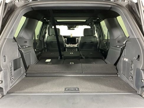 New 2025 Ford Expedition Tremor image 33