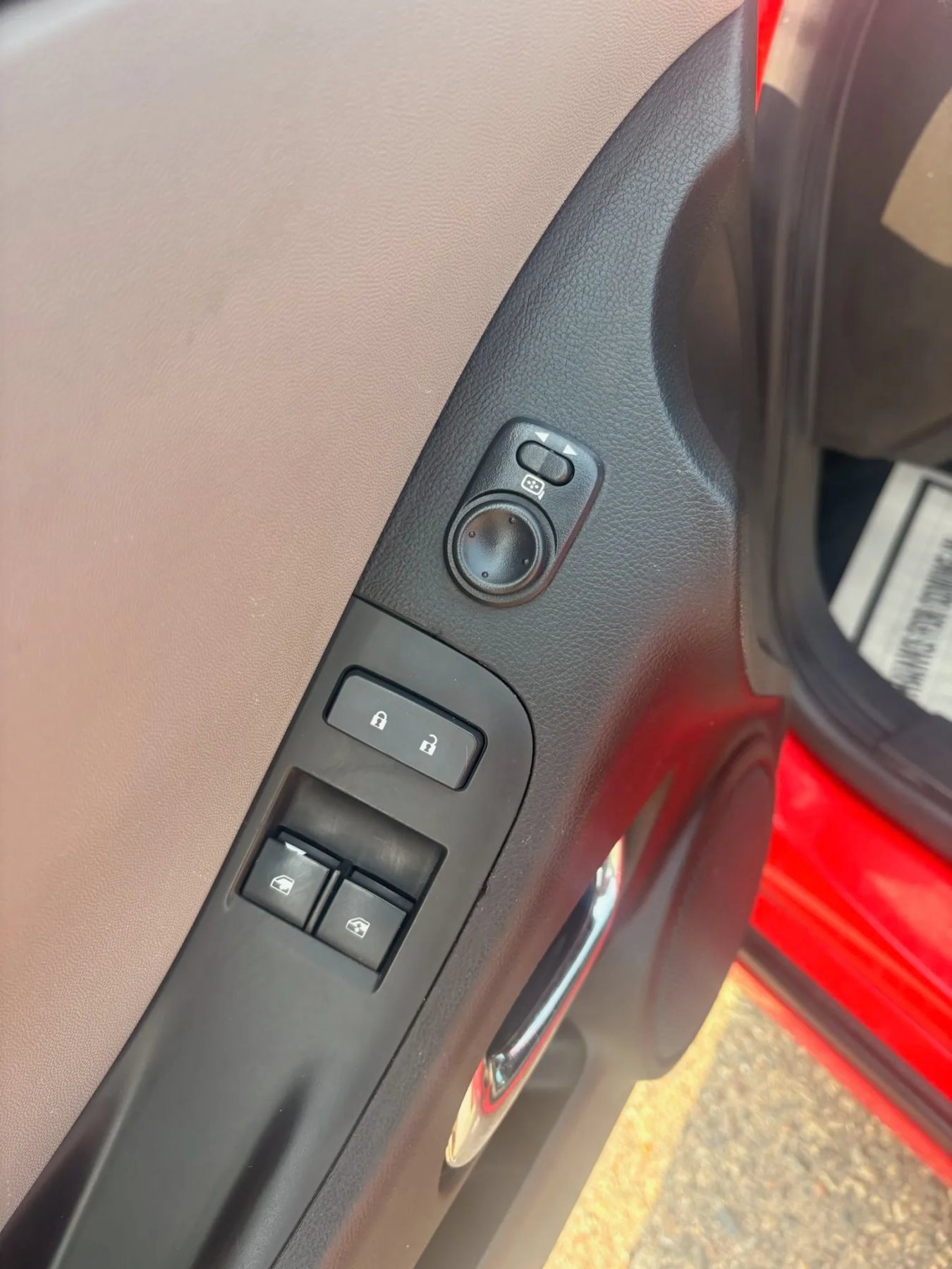 Used 2015 Chevrolet Camaro LS RWD image 11