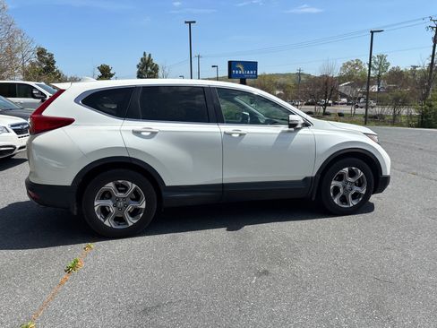 Used 2018 Honda CR-V EX-L image 8