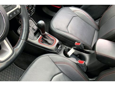 Used 2021 Jeep Compass Trailhawk w/ Sun and Sound Group image 16