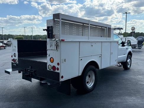 Used 2004 Ford F450 4x4 Regular Cab Super Duty image 4