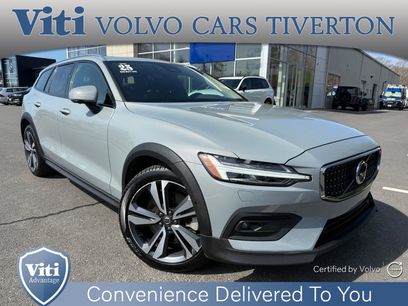 Used 2025 Volvo V60 B5 Cross Country Plus
