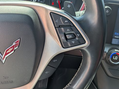 Used 2019 Chevrolet Corvette Stingray Coupe w/ 1LT RWD image 24