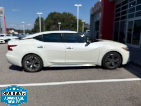 Used 2016 Nissan Maxima 3.5 SL w/ Interior Lighting Package FWD image 1