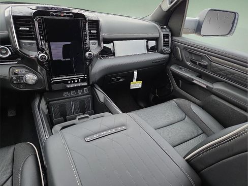 New 2026 RAM 1500 Limited w/ Body Color Bumper Group AWD/4WD image 12