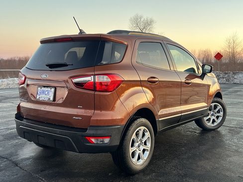 Used 2020 Ford EcoSport SE w/ SE Convenience Package image 5