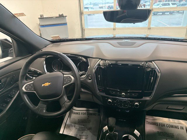 Used 2023 Chevrolet Traverse Premier AWD/4WD image 25