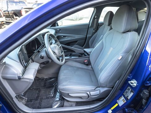Used 2021 Hyundai Elantra SEL image 24