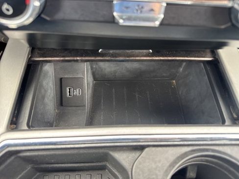 Used 2022 Ford F450 Lariat w/ FX4 Off-Road Package image 41