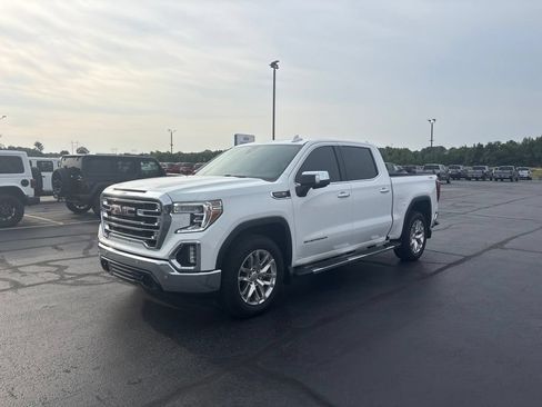 Used 2021 GMC Sierra 1500 SLT w/ SLT Premium Plus Package AWD/4WD image 4