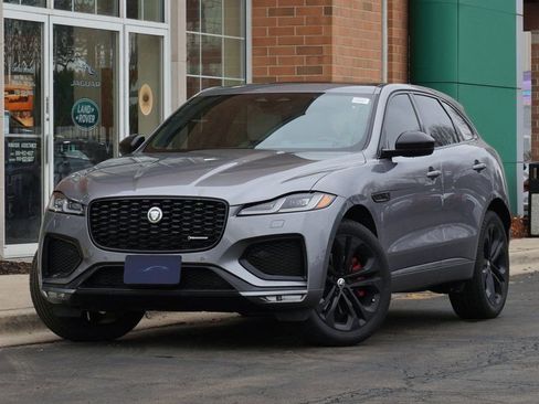 Used 2025 Jaguar F-PACE R-Dynamic S image 1