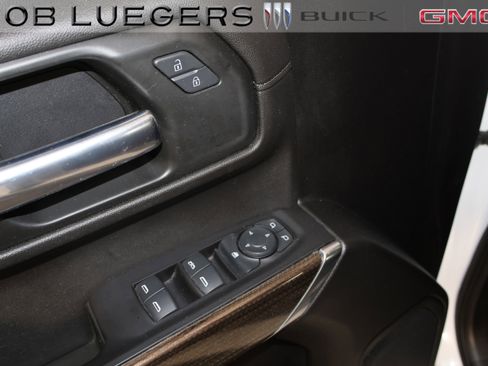 Certified 2020 Chevrolet Silverado 1500 RST w/ Rally Edition image 8