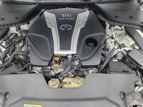 Used 2018 INFINITI Q50 Luxe w/ Essential Package (3.0T Luxe) RWD image 30