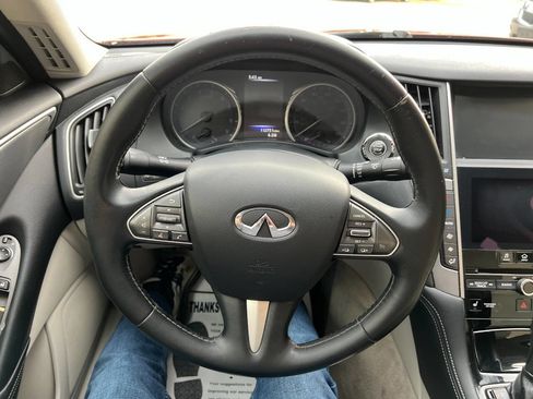 Used 2014 INFINITI Q50 Premium image 19