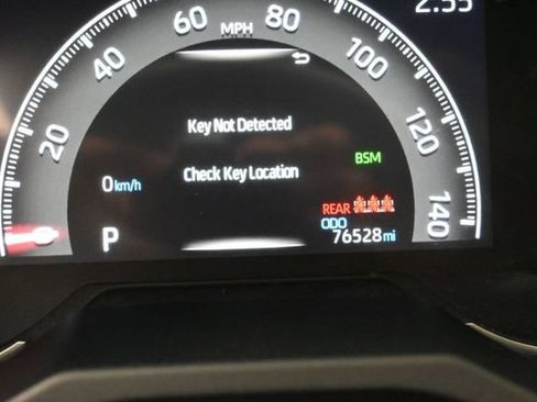 Used 2021 Toyota RAV4 Limited AWD/4WD image 19