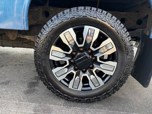 Used 2016 Chevrolet Silverado 2500 W/T AWD/4WD image 14