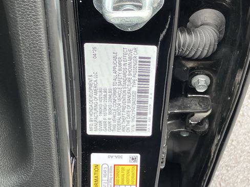 Used 2025 Honda Accord SE image 30