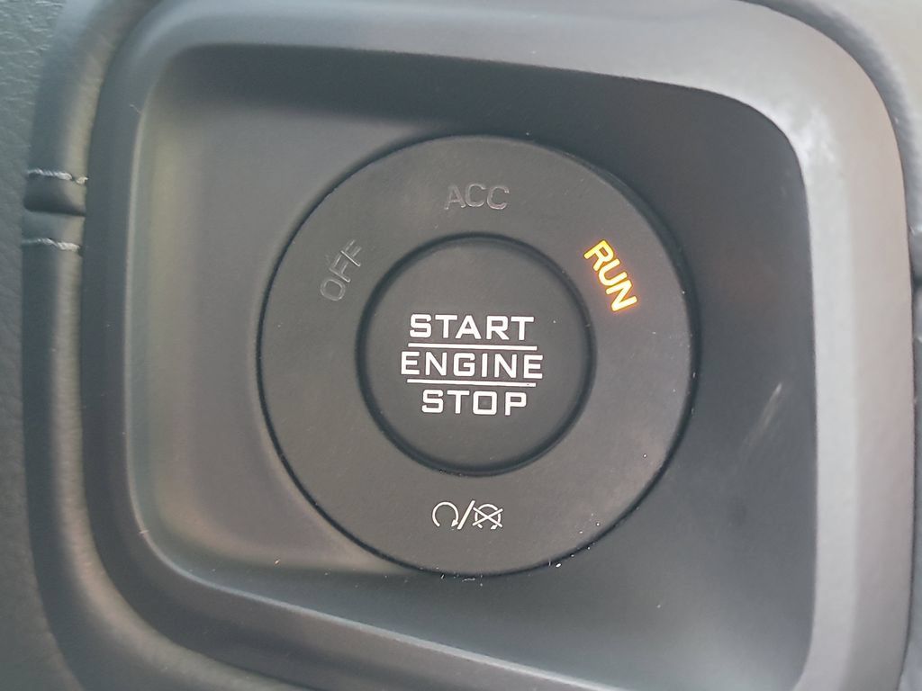 New 2026 Jeep Gladiator Mojave AWD/4WD image 32