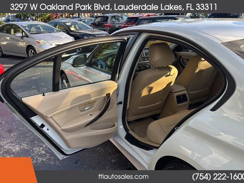 Used 2015 BMW 320i 320i Sedan 4D image 22