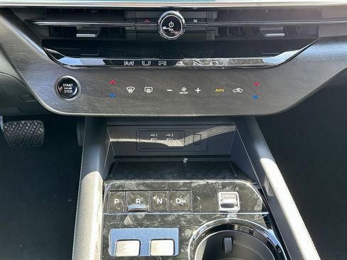 New 2026 Nissan Murano SL w/ Cargo Package AWD/4WD image 24