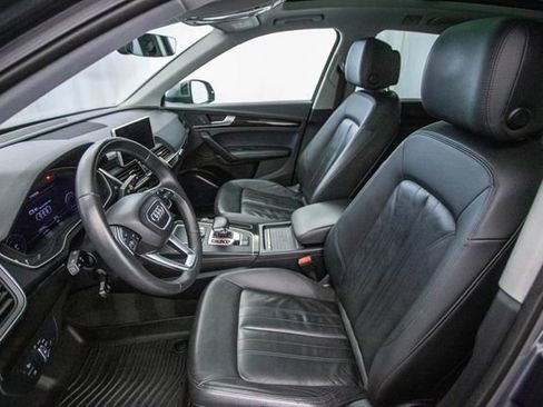 Used 2020 Audi Q5 2.0T Premium Plus w/ Premium Plus Package image 18