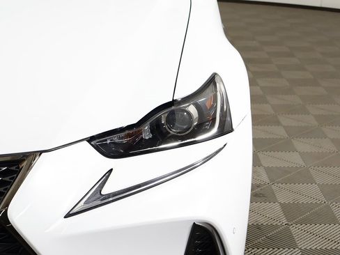 Used 2019 Lexus IS 300 F Sport image 16