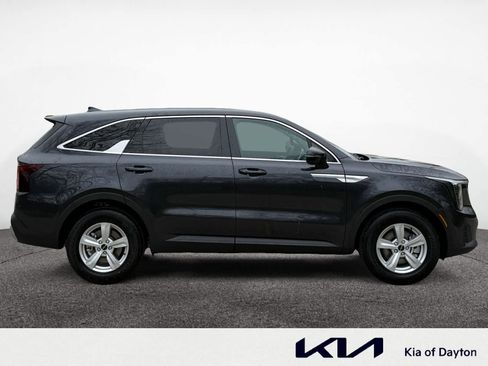 New 2026 Kia Sorento LX FWD image 6