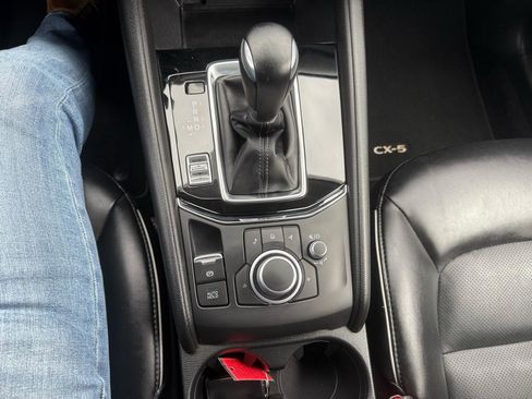 Used 2024 MAZDA CX-5 AWD 2.5 S w/ Select Package image 18