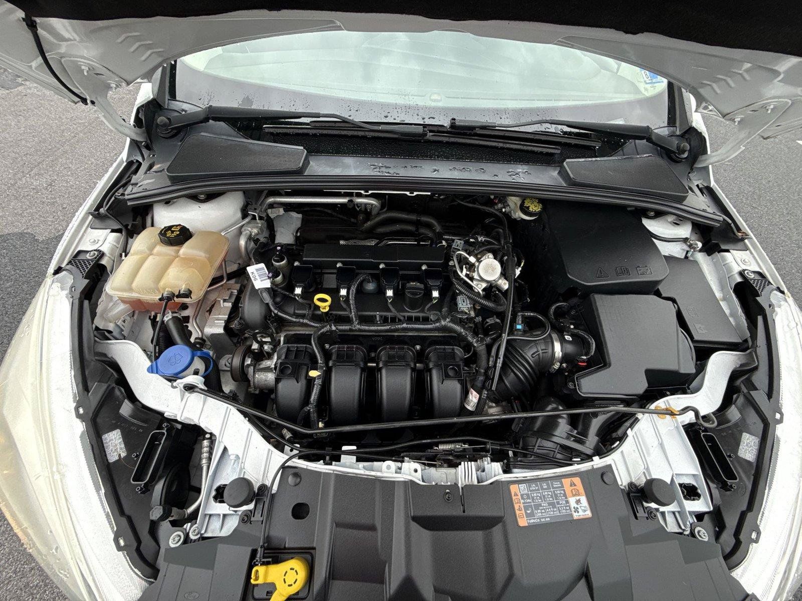Used 2016 Ford Focus SE w/ SE Power Seat Package FWD image 33