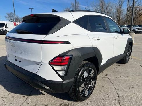 Certified 2025 Hyundai Kona SEL image 3