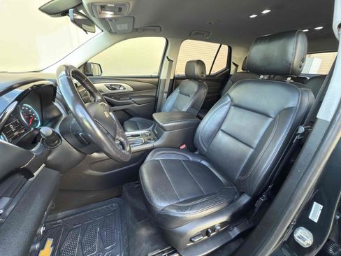 Used 2019 Chevrolet Traverse LT w/ LPO, Floor Liner Package image 39