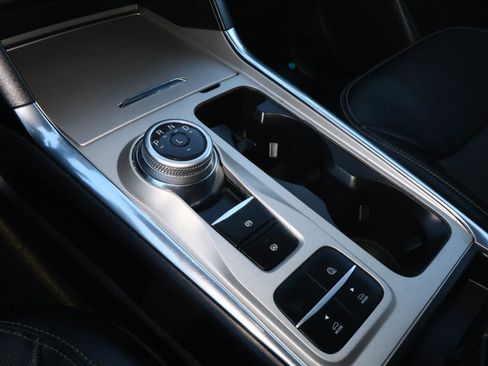 Used 2023 Ford Explorer Limited w/ Equipment Group 301A image 25