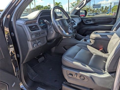 Certified 2023 Chevrolet Tahoe Z71 w/ Luxury Package image 6