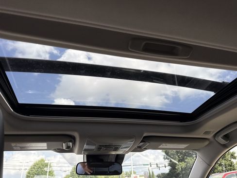 Used 2025 Toyota RAV4 XLE Premium w/ Weather Package FWD image 17