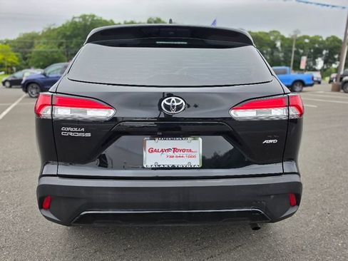 Used 2023 Toyota Corolla Cross L AWD/4WD image 6